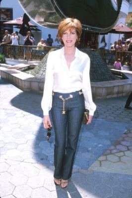 Фото - Рене Руссо: 266x400 / 26 Кб