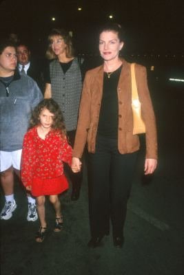 Фото - Рене Руссо: 267x400 / 17 Кб