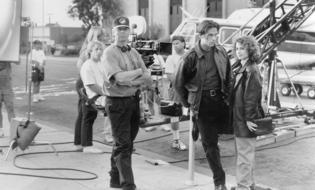 Фото - Джули Уорнер: 1234x744 / 138 Кб