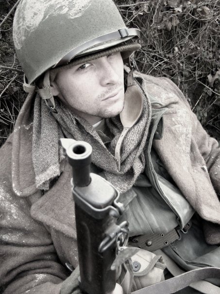 Фото - Райан Фрэнсис: 453x604 / 83 Кб