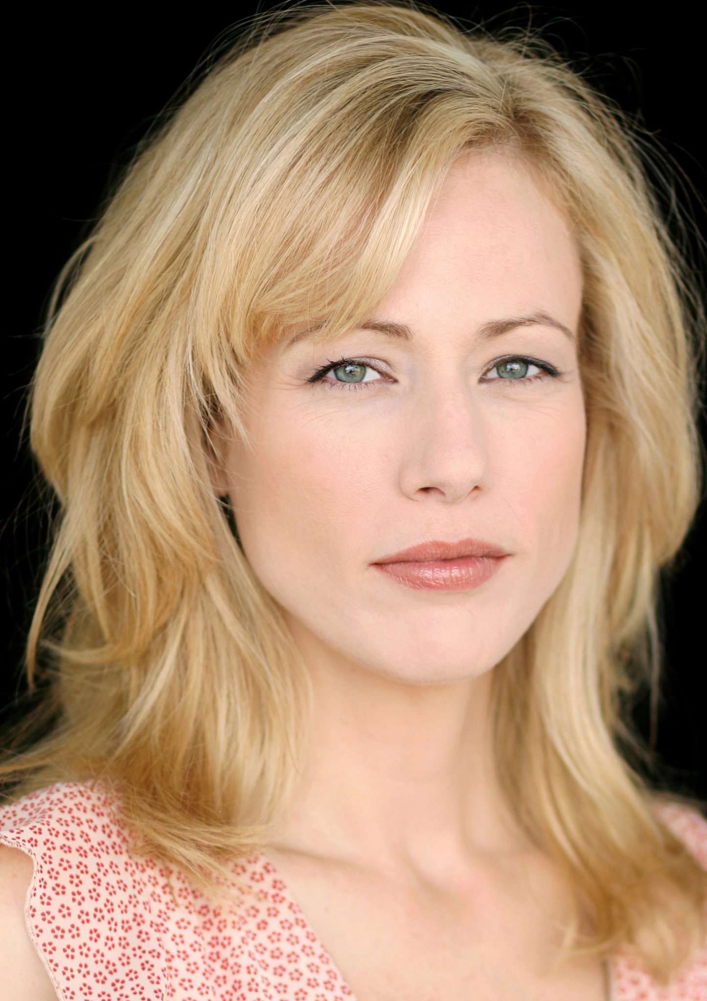 Фото - Cathryn de Prume: 1446x2048 / 350 Кб