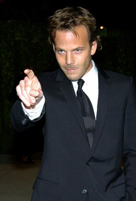 Фото - Стивен Дорфф: 271x400 / 17 Кб