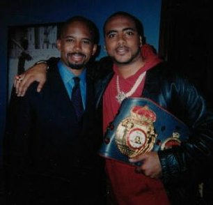 Фото - Майкл Ботмэн: 306x294 / 15 Кб