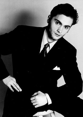 Фото - Виталий Версаче: 350x494 / 24 Кб