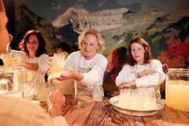 Фото - Лили Тейлор: 267x178 / 16 Кб