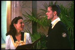 Фото - Лили Тейлор: 256x171 / 13 Кб