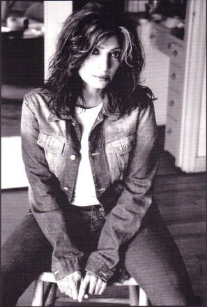 Фото - Вэлентайн Леоне: 297x440 / 34 Кб