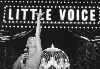 Фото - Джейн Хоррокс: 327x225 / 23 Кб