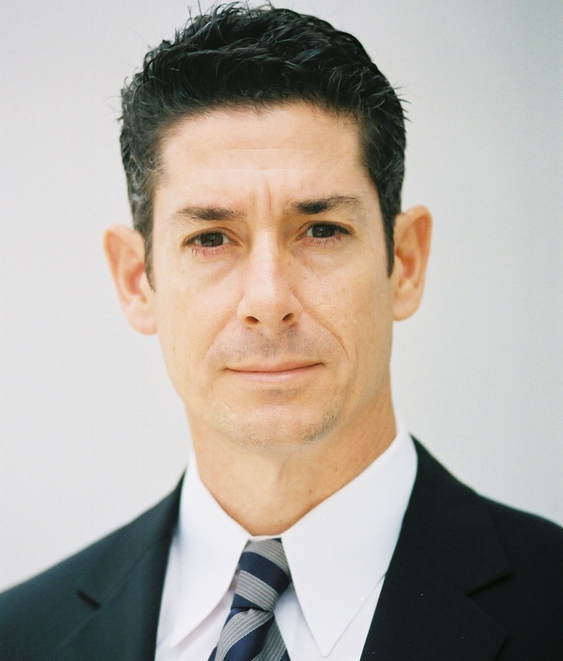 Фото - Scott Alan: 1110x1303 / 184 Кб