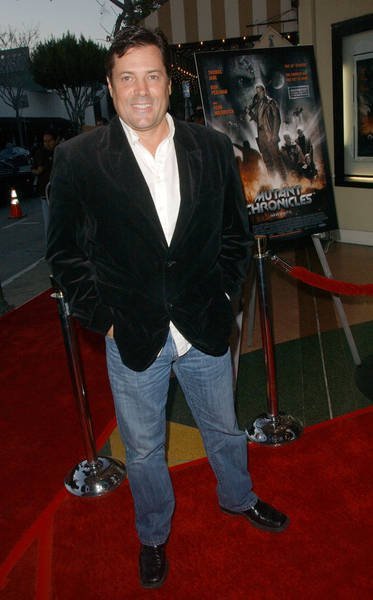 Фото - Jeff Rector: 373x600 / 40 Кб