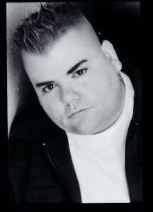 Фото - Майкл Бауэр: 216x300 / 9 Кб