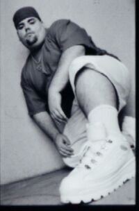 Фото - Майкл Бауэр: 200x304 / 11 Кб