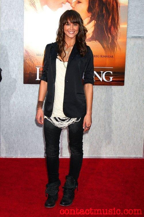 Фото - Шарни Винсон: 500x751 / 79 Кб