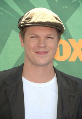 Фото - Люк Форд: 277x400 / 18 Кб