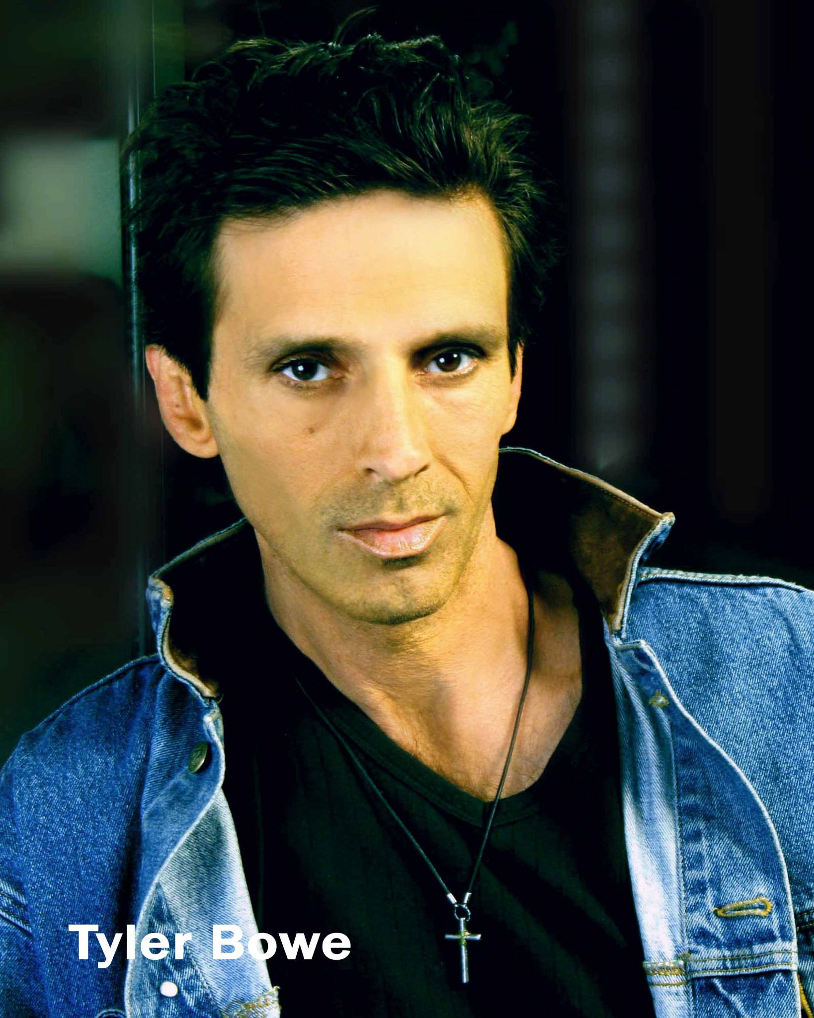 Фото - Tyler Bowe: 1638x2048 / 427 Кб