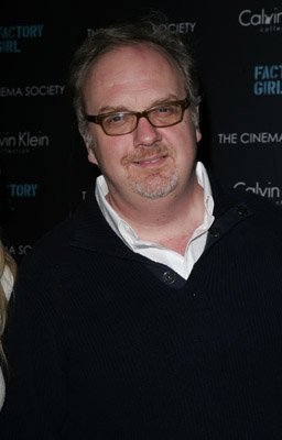 Фото - Джордж Хикенлупер: 256x400 / 15 Кб