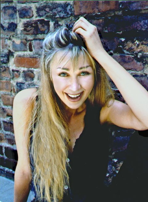 Фото - Трес Ханлей: 480x654 / 69 Кб