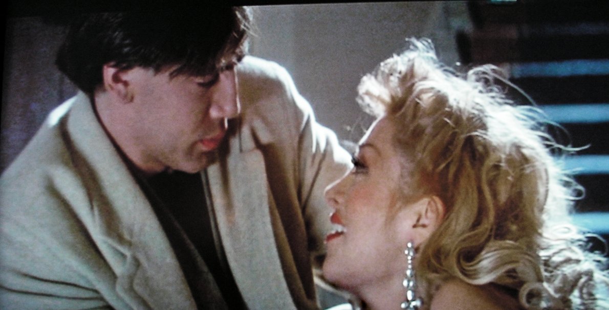 Фото - Трес Ханлей: 1190x607 / 113 Кб