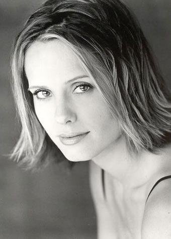 Фото - Monica Creel: 340x476 / 30 Кб