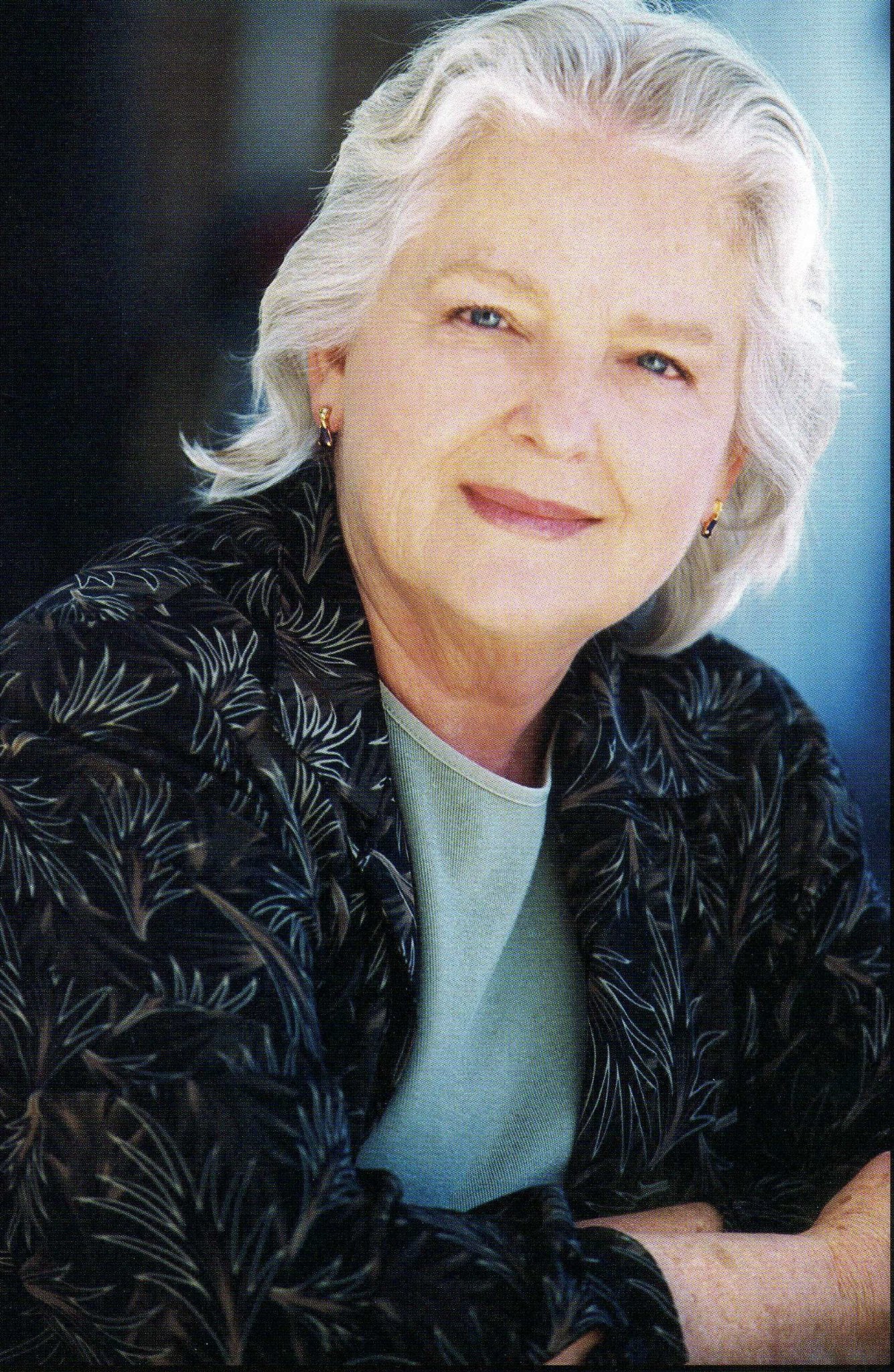 Фото - Тедди Винсент: 1335x2048 / 1015 Кб