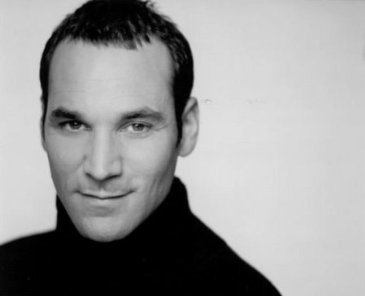 Фото - Alex Poch-Goldin: 365x296 / 11 Кб