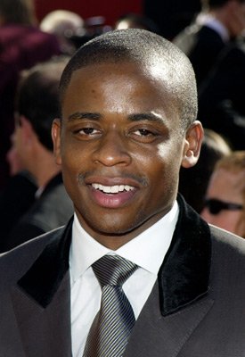 Фото - Дьюли Хилл: 275x400 / 24 Кб