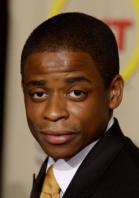 Фото - Дьюли Хилл: 281x400 / 20 Кб