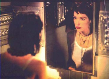 Фото - Холли Филдс: 369x267 / 20 Кб