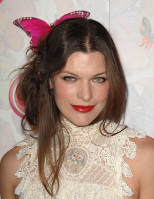 Фото - Милла Йовович: 310x400 / 28 Кб