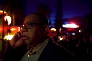 Фото - Бэрри Шебака Хенли: 323x215 / 11 Кб