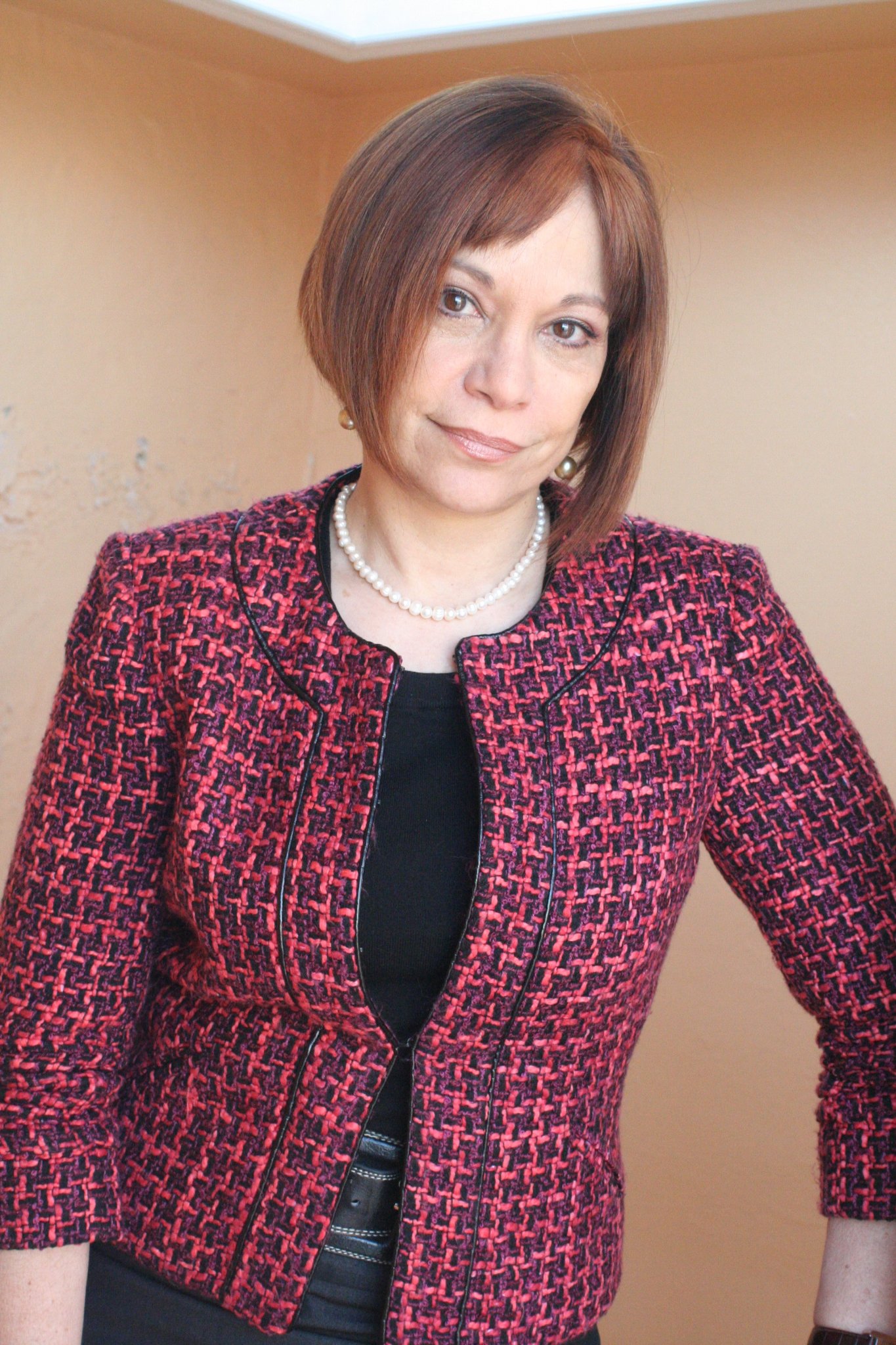 Фото - Нора Армани: 1365x2048 / 559 Кб