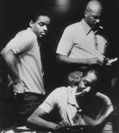 Фото - Лоренц Тейт: 475x530 / 39 Кб