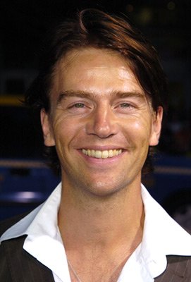 Фото - Antonie Kamerling: 271x400 / 20 Кб