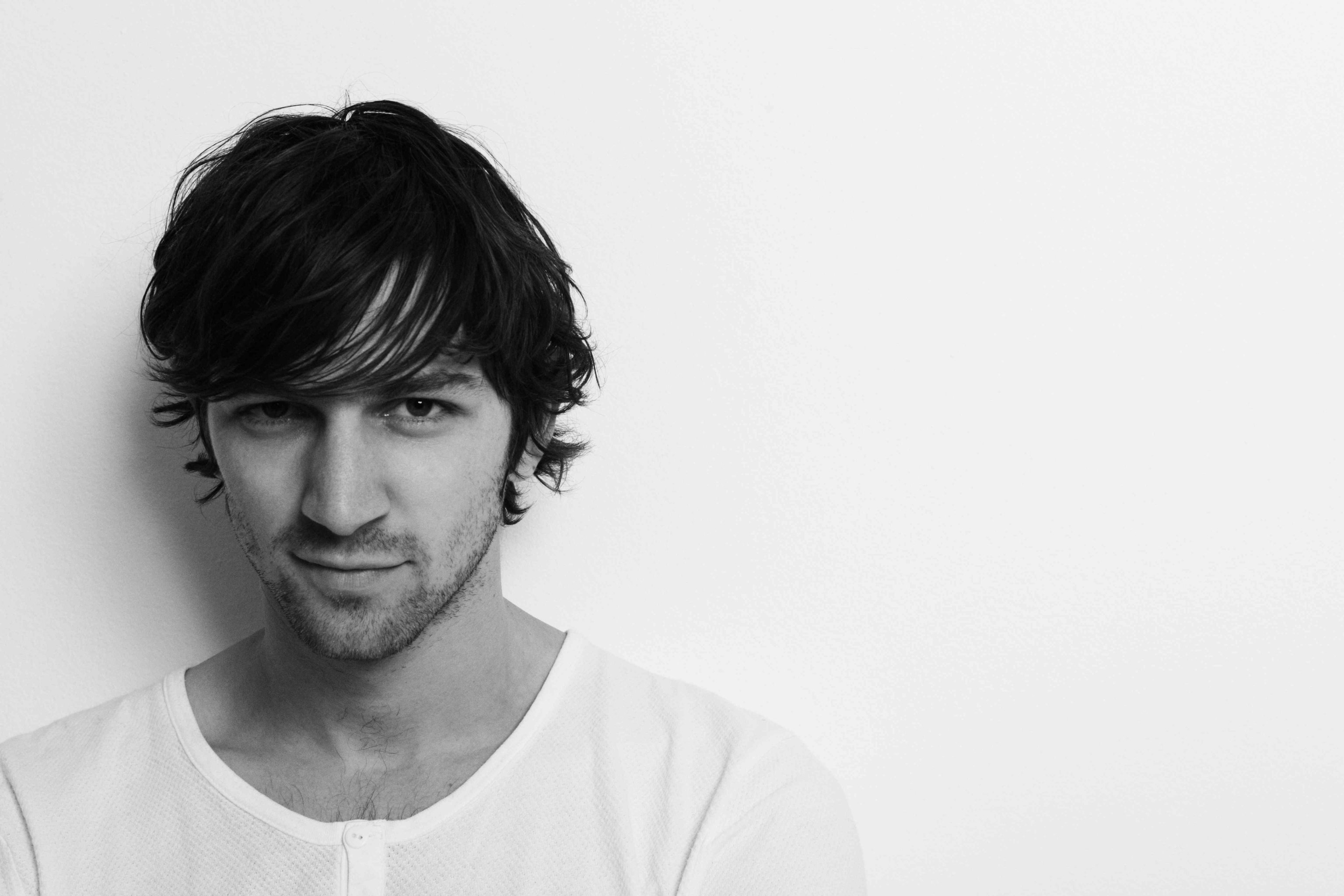 Фото - Михил Хаушман: 3072x2048 / 455 Кб