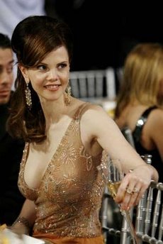 Фото - Кирстен Уоррен: 230x344 / 19 Кб