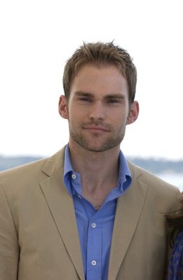 Фото - Шонн Уильям Скотт: 261x400 / 13 Кб