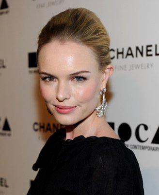 Фото - Кейт Босворт: 328x400 / 18 Кб