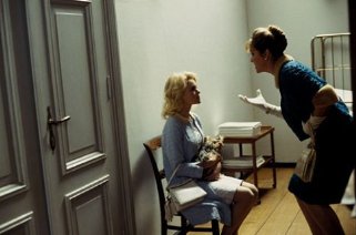 Фото - Кейт Босворт: 321x212 / 16 Кб