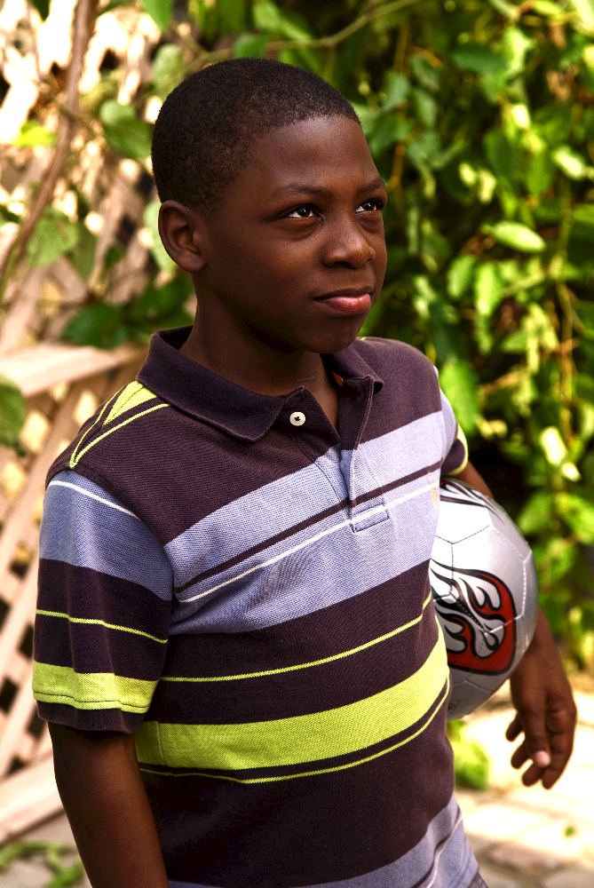 Фото - Бобби Дж. Томпсон: 669x1000 / 146 Кб