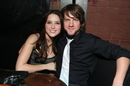 Фото - София Буш: 267x178 / 11 Кб