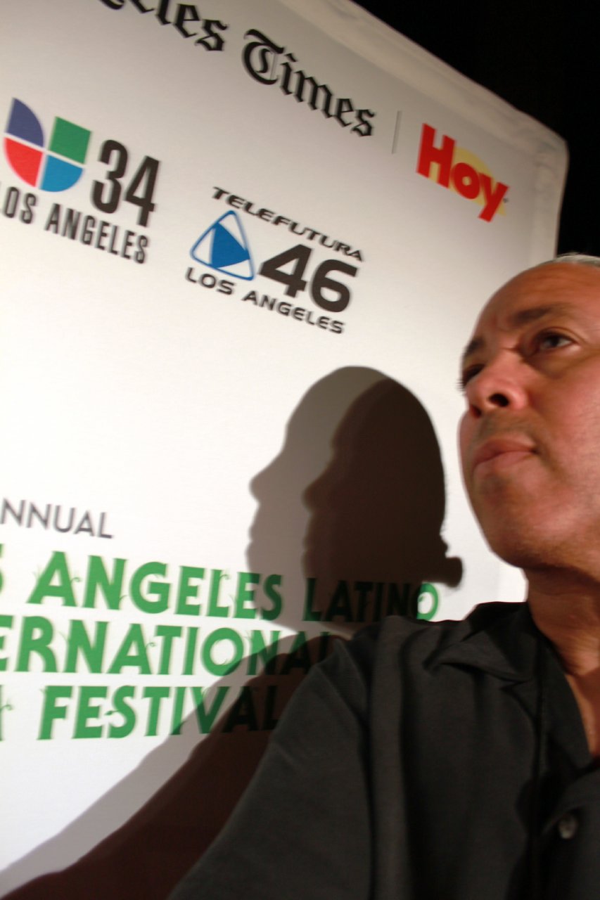 Фото - A. David Burleigh: 853x1280 / 99 Кб