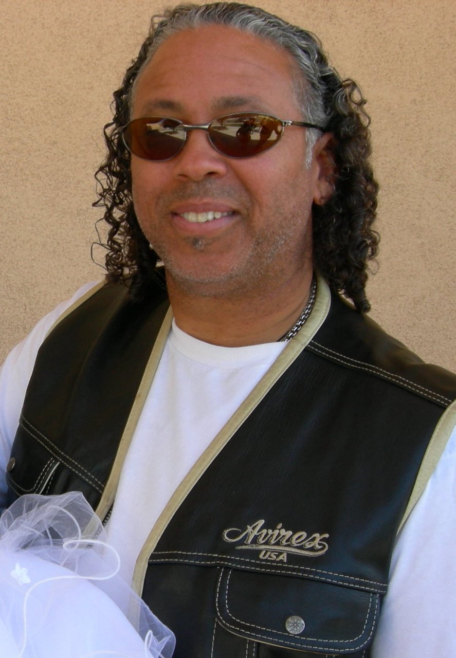 Фото - A. David Burleigh: 887x1280 / 162 Кб