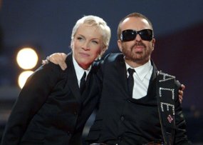 Фото - Дэвид Э. Стюарт: 285x203 / 12 Кб