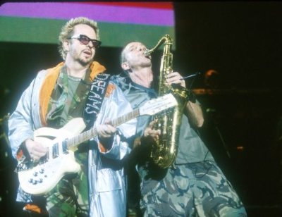 Фото - Дэвид Э. Стюарт: 400x308 / 27 Кб