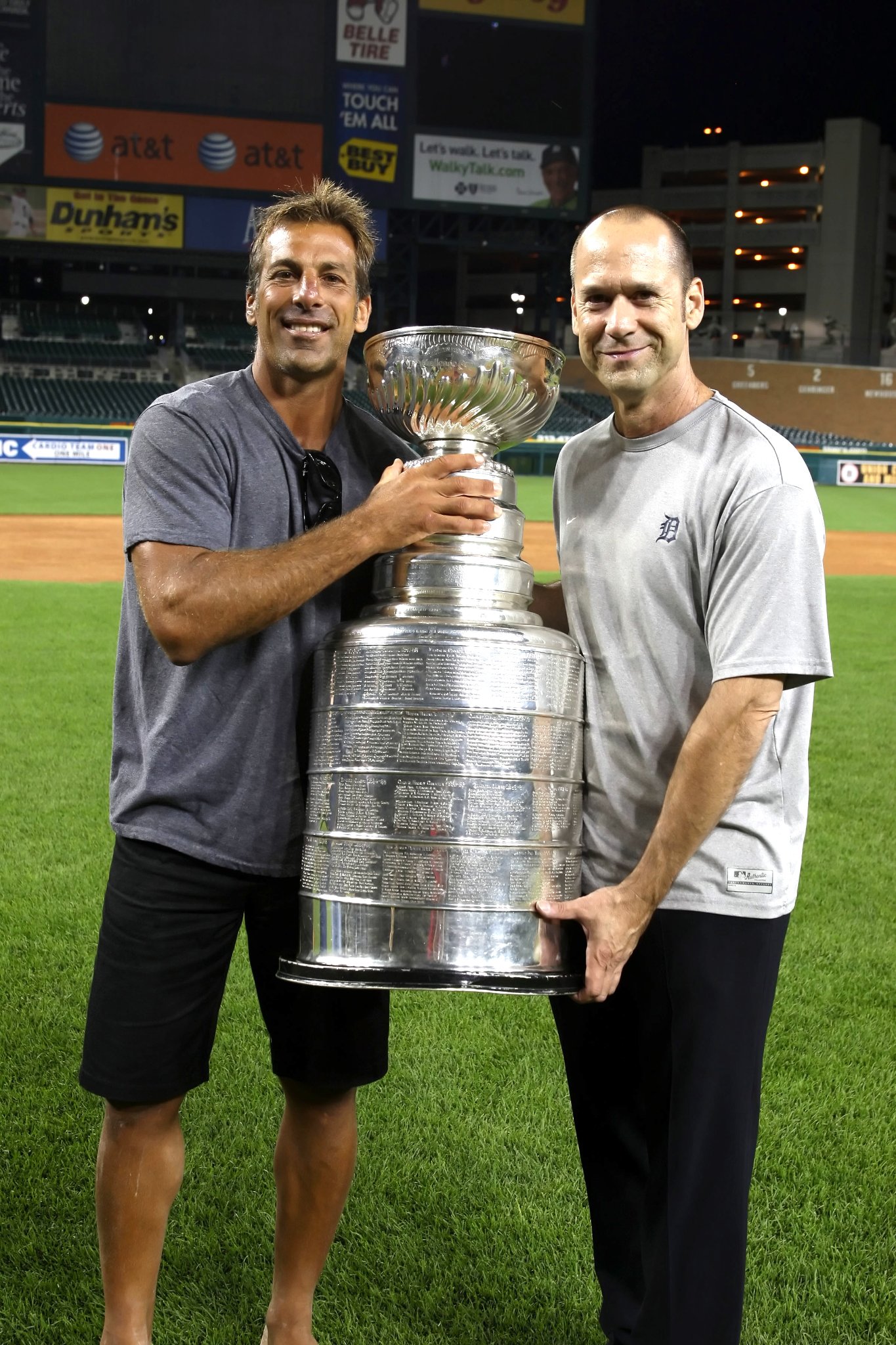 Фото - Гордон Майклс: 1365x2048 / 543 Кб