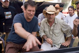 Фото - Стивен Хопкинс: 322x214 / 22 Кб