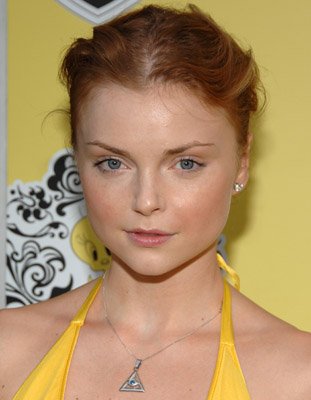 Фото - Изабелла Мико: 311x400 / 23 Кб