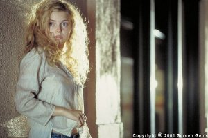 Фото - Изабелла Мико: 300x200 / 15 Кб