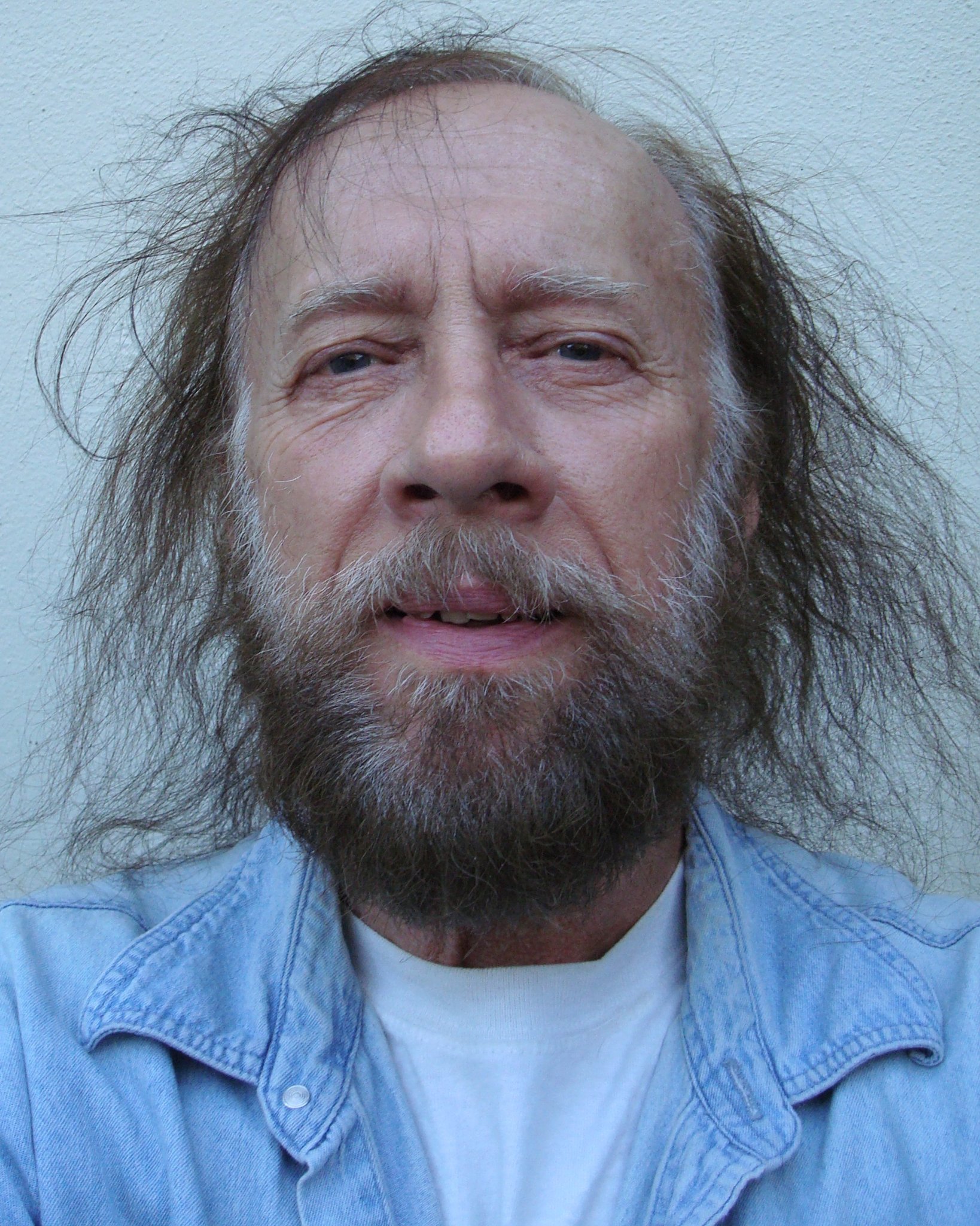 Фото - Гари Сиверс: 1638x2048 / 670 Кб