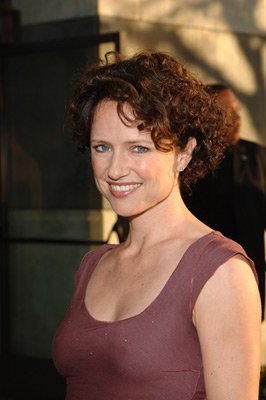 Фото - Джин Луиса Келли: 266x400 / 19 Кб